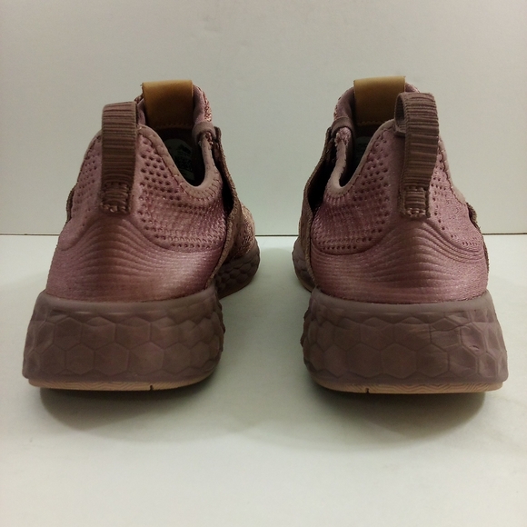 New Balance Fresh Foam Women 9 Pink Running Shoes - Picture 4 of 8